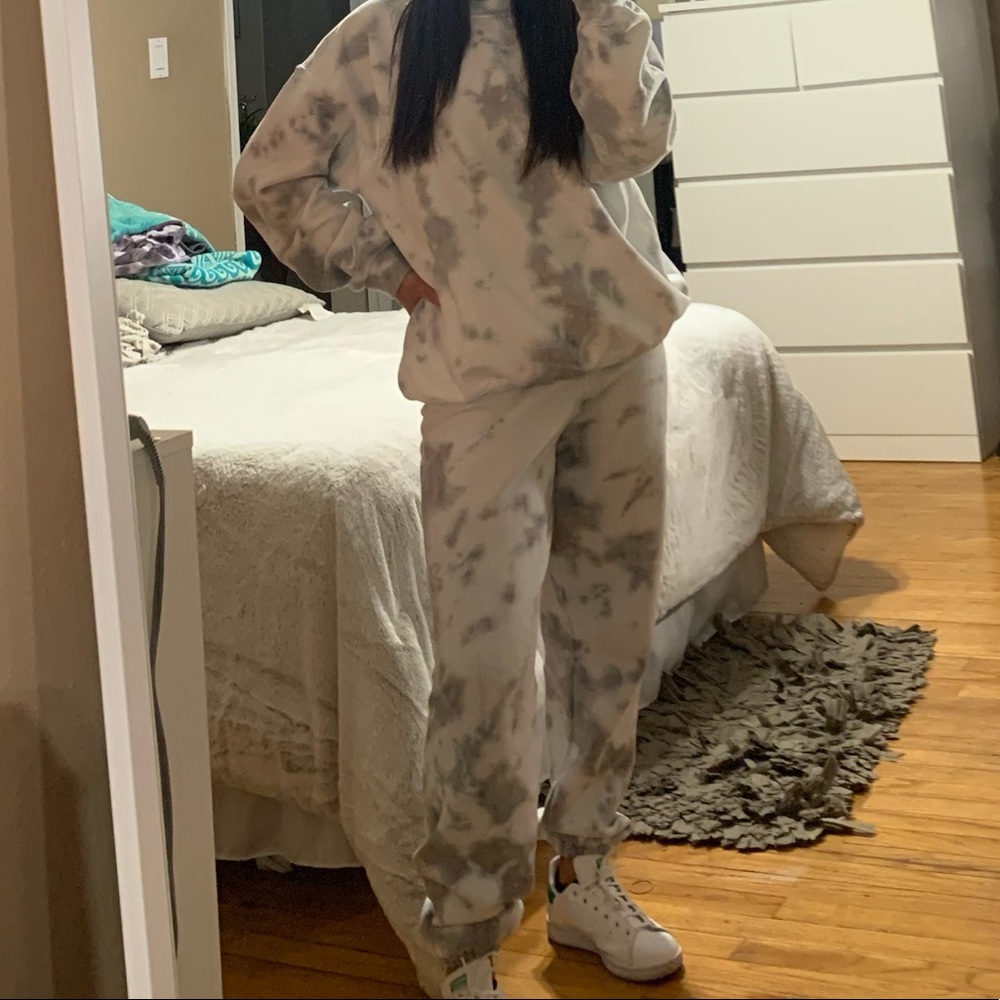 Iight grey tie dye set